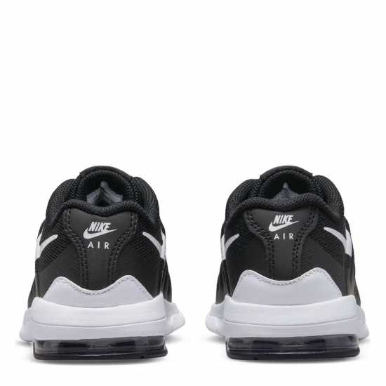 Nike Air Max Invigor Little Kids Shoe Black/White Детски маратонки