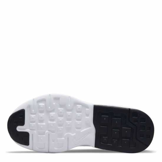 Nike Air Max Invigor Little Kids Shoe Black/White - Детски маратонки