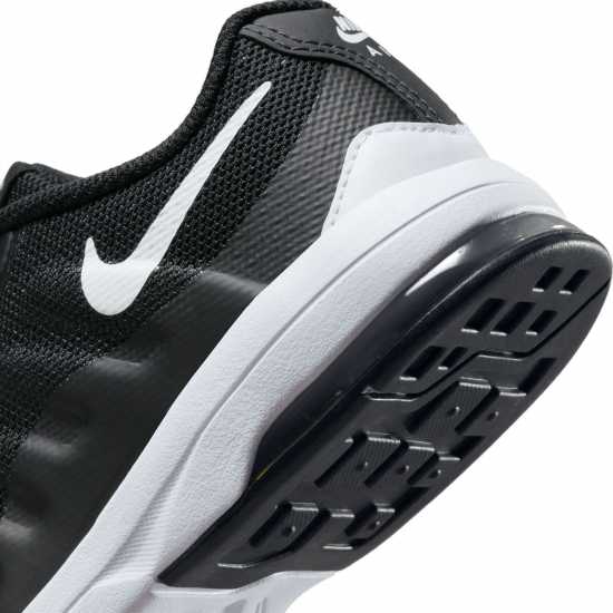 Nike Air Max Invigor Little Kids Shoe Black/White Детски маратонки