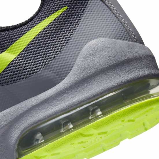 Nike Air Max Invigor Print Big Kids Shoe Grey/Volt 