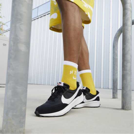 Nike Waffle Debut Men's Trainers Black/White Мъжки маратонки