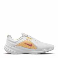 Nike Quest 5 Womens Road  Атлетика