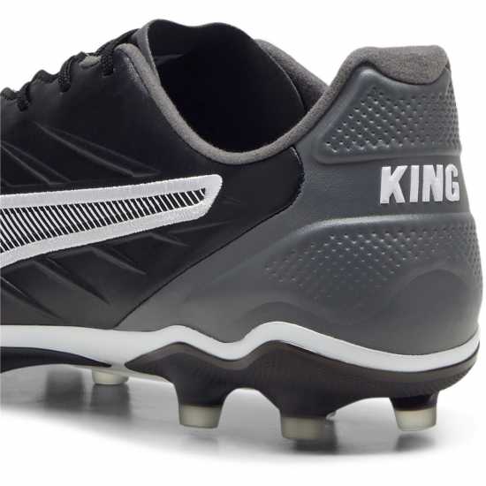 Puma King Pro Firm Ground Football Boots Черно/Бяло Футболни стоножки