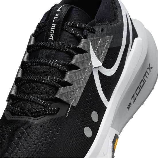 Nike Zegama Trail 2 Men's Trail Running Shoes Black/White Мъжки туристически обувки