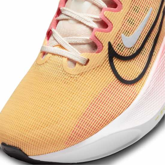 Nike Zoom Fly 5 Women's Road Running Shoes  Маратонки с висок свод