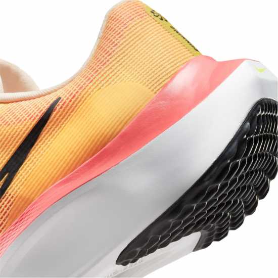 Nike Zoom Fly 5 Women's Road Running Shoes  Маратонки с висок свод