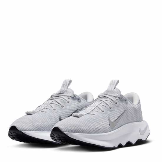 Nike Motiva Women's Walking Shoes Връхно бяло 