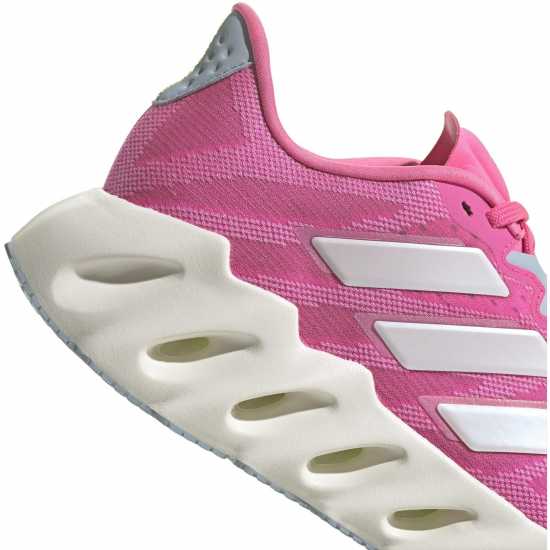 Adidas Switch Fwd W LUCPNK/ZEROMT/W" (This appears to be a product code and does 