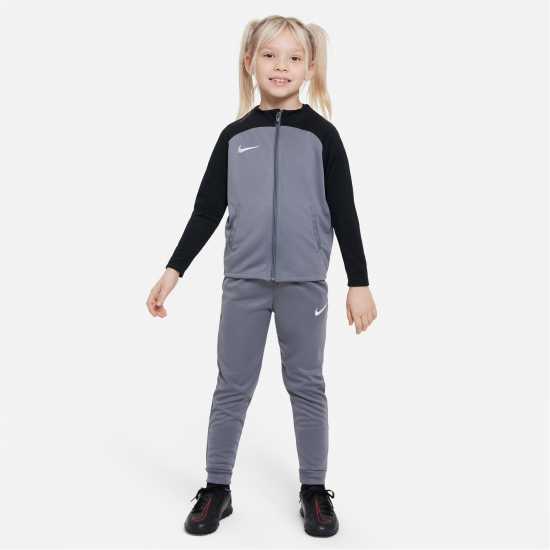 Nike Dri-FIT Academy Pro Little Kids' Knit Soccer Warm Up Tracksuit  