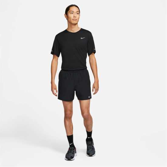 Nike Challenger Men's Brief-Lined Running Shorts  Мъжки дрехи за бягане