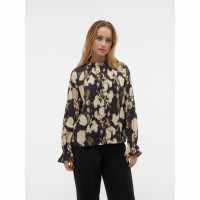 Vero Moda Vm Ls Frll Shrt Ld99  Vero Moda