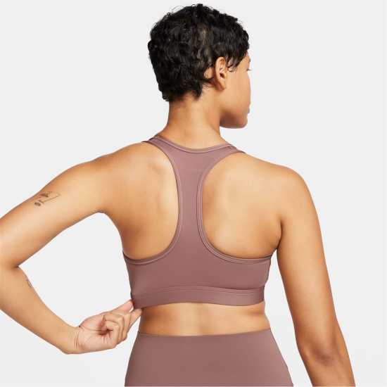 Nike Swoosh Medium Support Women's Padded Sports Bra Димно малиново Спортни сутиени