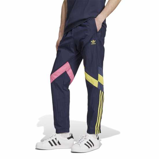 Adidas Juventus Originals Tracksuit Bottoms Adults  Футболни екипи за бягане