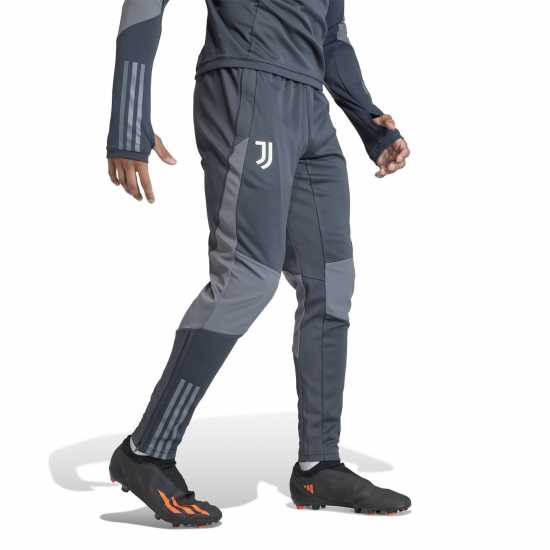 Adidas Juventus Tiro 23 Winterised Tracksuit Bottoms Adults  Мъжки долнища за бягане