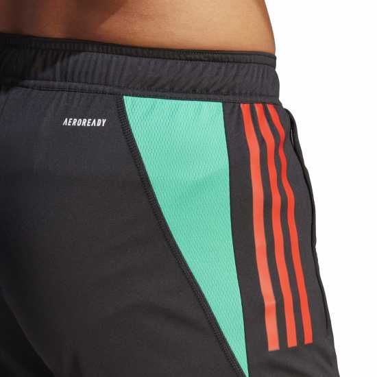 Adidas Дамски Къси Шорти За Тренировка Manchester United Training Shorts 2023 2024 Adults  Мъжки къси панталони