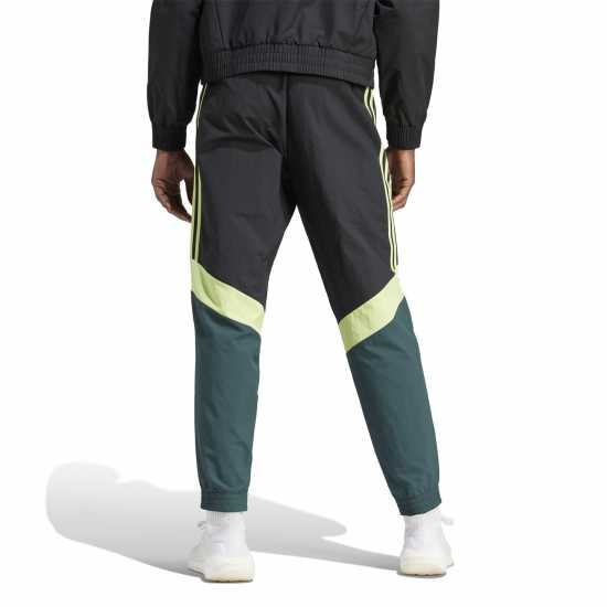 Adidas Manchester United Woven Tracksuit Bottoms  Мъжки долнища за бягане