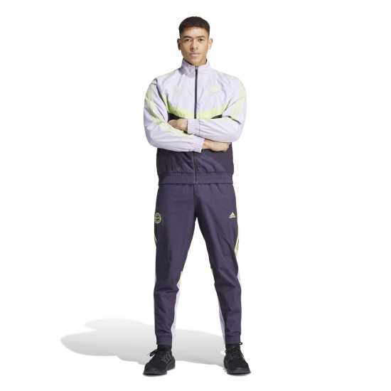 Adidas Fc Bayern Woven Tracksuit Top 2023 2024 Adults  Футболни тренировъчни якета