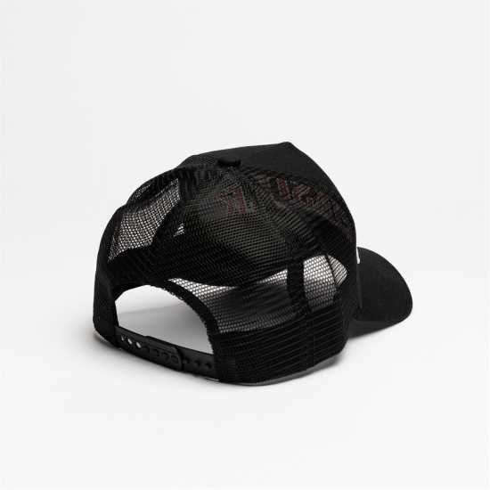 Siksilk Cap Sn99 Черно Шапки с козирка