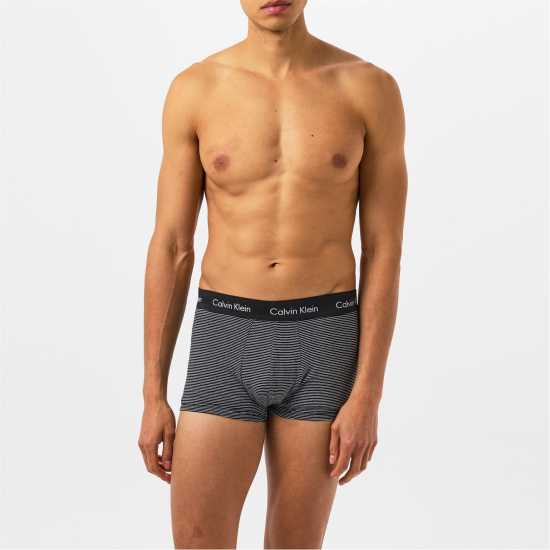 Calvin Klein Мъжки Боксерки 3-Pack Boxer Shorts Mens Бяло/Полоска/Черно Мъжко бельо