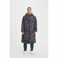 Gelert Printed Waterproof Changing Robe Камуфлаж 