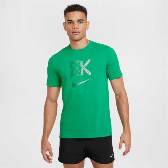 Nike Df Tee Kipchoge Sn52  Мъжки дрехи за бягане