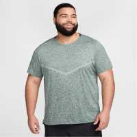 Nike Dri-FIT Rise 365 Men's Short-Sleeve Running Top Винтажно зелено Мъжки ризи