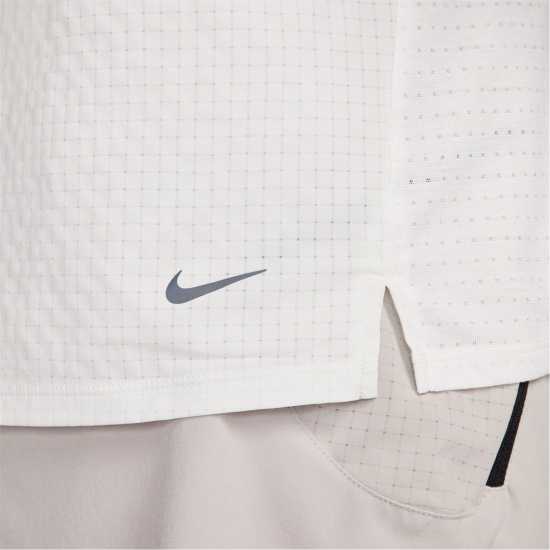 Nike Dri-FIT Trail Men's Short-Sleeve Trail Running Top Връхно бяло Атлетика