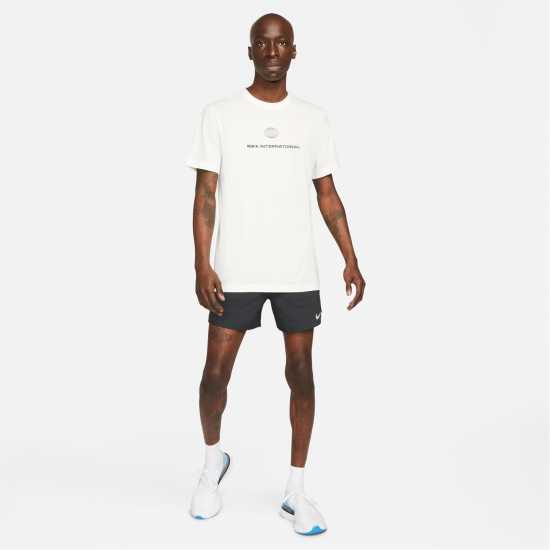 Nike Dri-FIT Stride Men's 5 Brief-Lined Running Shorts  Основен слой дрехи за бягане