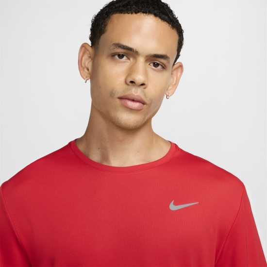 Nike Мъжко Горнище За Бягане Drifit Miler Running Top Mens University Red Атлетика