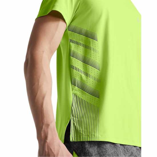 Under Armour Launch Elite Graphic T-Shirt. Mens Морф Зелено Атлетика