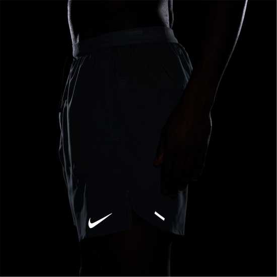 Nike Dri-FIT Stride Men's 7 2-In-1 Running Shorts  Чорапи за бягане