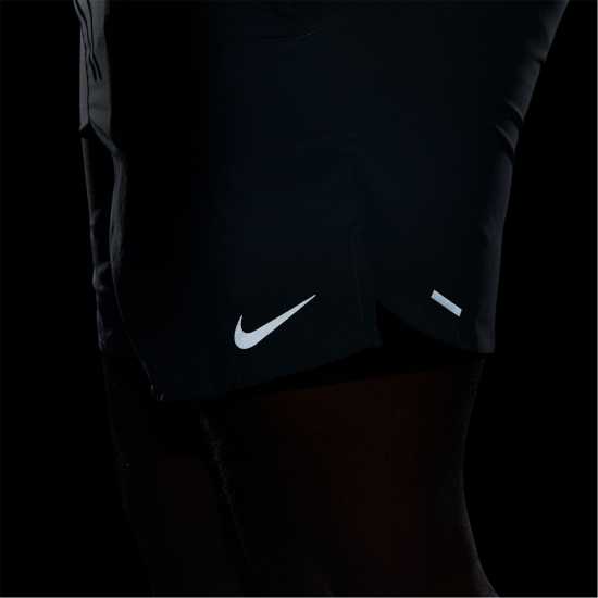 Nike Dri-FIT Stride Men's 7 2-In-1 Running Shorts  Чорапи за бягане