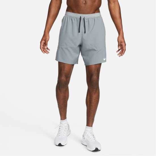 Nike Dri-FIT Stride Men's 7 2-In-1 Running Shorts  Чорапи за бягане