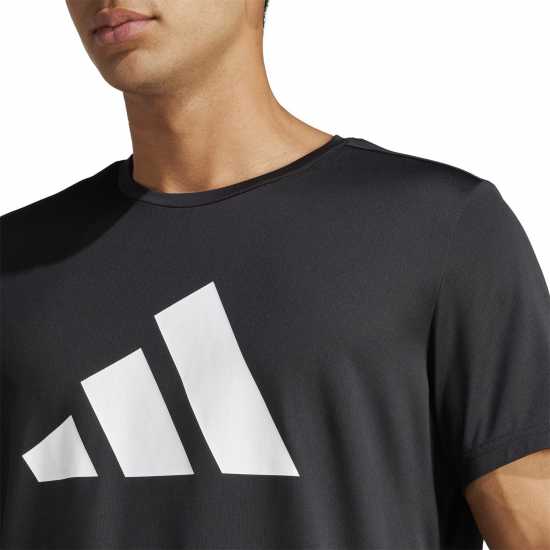 Adidas Run It T-Shirt Черно Атлетика