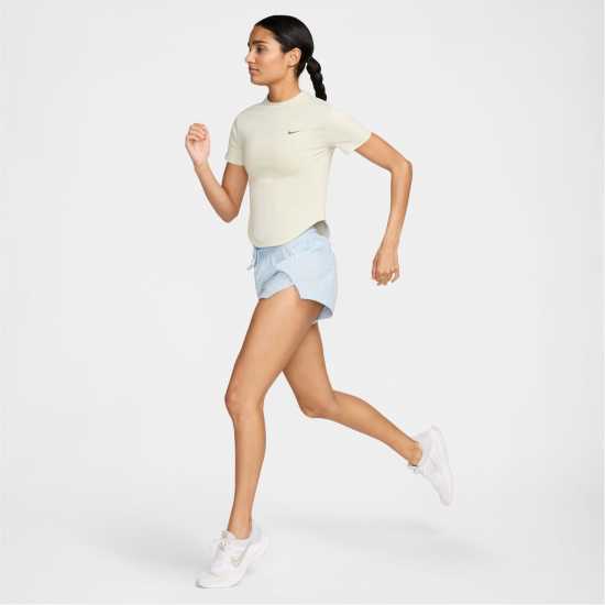 Nike Running Division Women's Dri-FIT ADV Short-Sleeve Running Top Почти зелено Атлетика