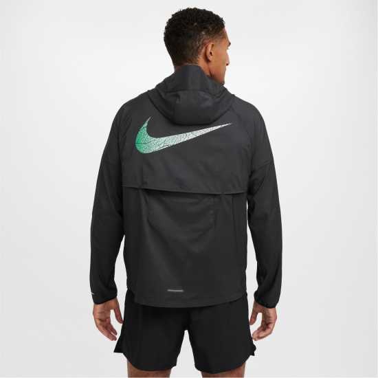 Nike Df Kipchoge Jkt Sn52 Черно/Зелено Атлетика