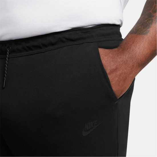 Nike Мъжко Спортно Долнище Tech Fleece Joggers Mens Черно Мъжки меки спортни долнища