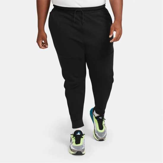 Nike Мъжко Спортно Долнище Tech Fleece Joggers Mens Черно Мъжки меки спортни долнища