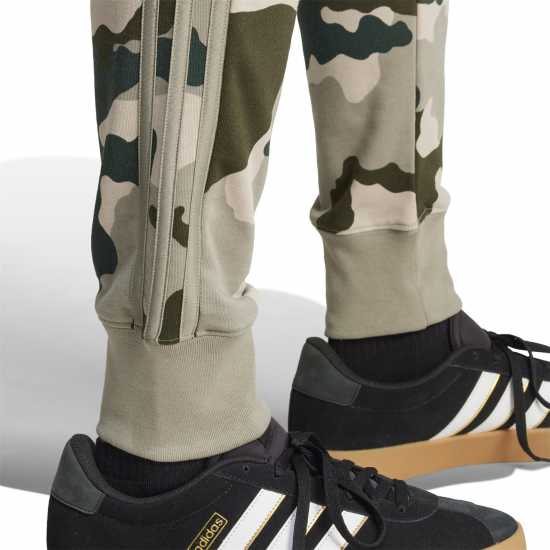 Adidas Камуфлажно Спортно Долнище Seasonal Essentials Camouflage Joggers  Мъжки долнища за бягане