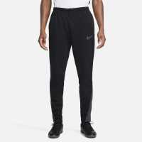 Nike Academy Winter Warrior Men's Therma-FIT Soccer Pants  Футболни екипи за бягане