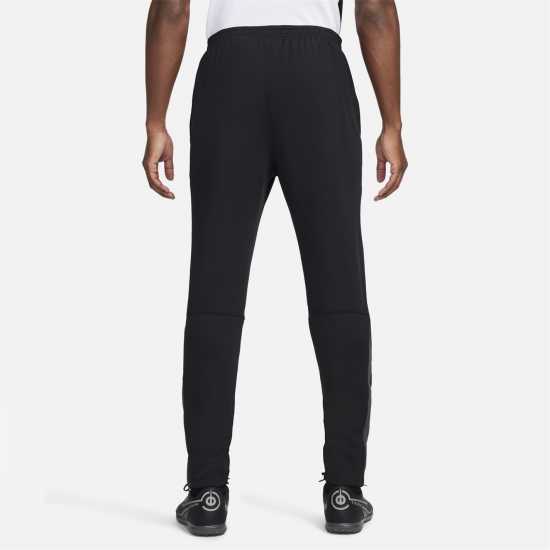 Nike Academy Winter Warrior Men's Therma-FIT Soccer Pants  Футболни екипи за бягане