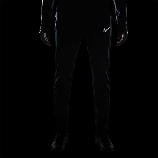 Nike Academy Winter Warrior Men's Therma-FIT Soccer Pants  Футболни екипи за бягане