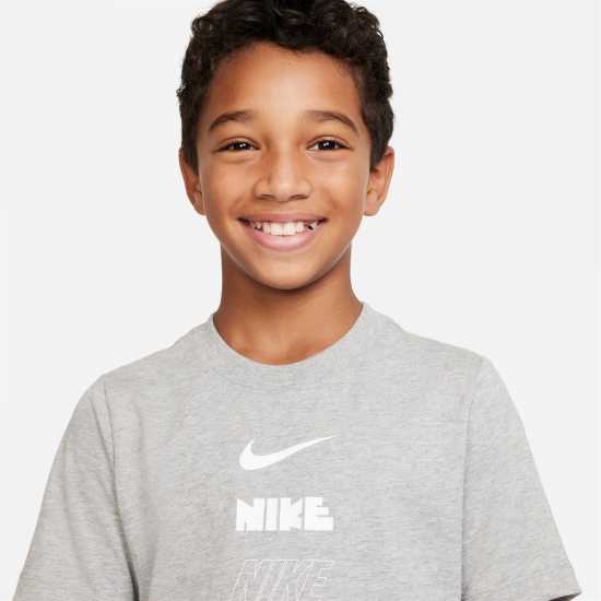 Nike Sportswear Big Kids' (Boys') T-Shirt  