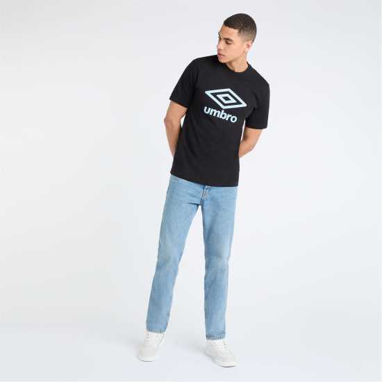 Umbro Тениска С Лого Core Logo Tee Sn99 Черно/Алюр Мъжко облекло за едри хора