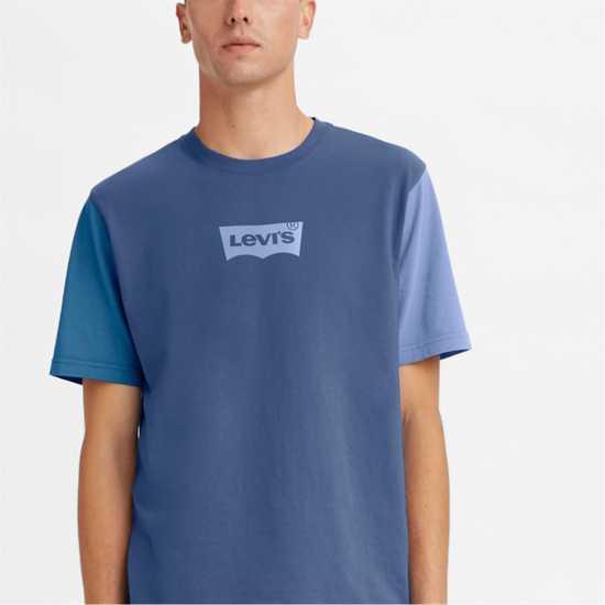 Levis Varsity Circle T-Shirt Син С блок Tshirts under 20