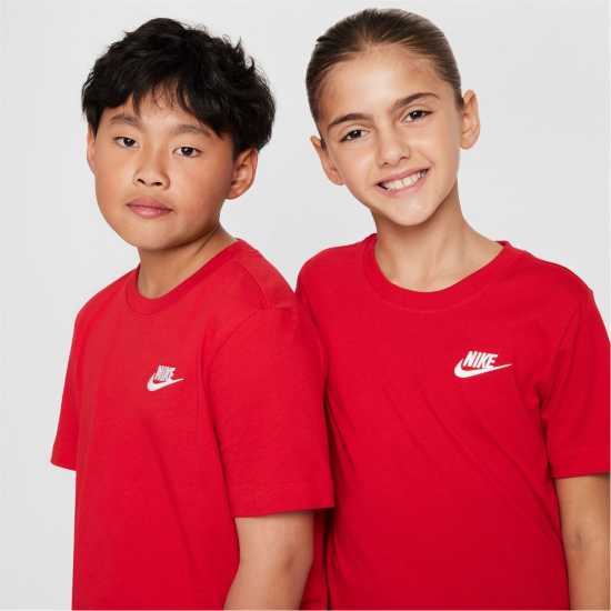 Nike Тениска Момчета Futura T Shirt Junior Boys Червено/Бяло Детски тениски и фланелки