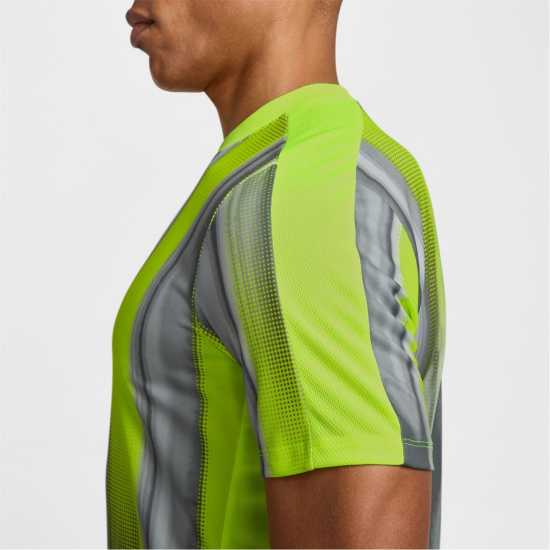 Nike Academy Men's Dri-FIT Short-Sleeve Soccer Top  