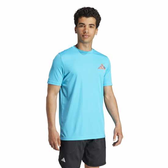 Adidas Court Sport Graphic T-Shirt  Мъжко облекло за едри хора