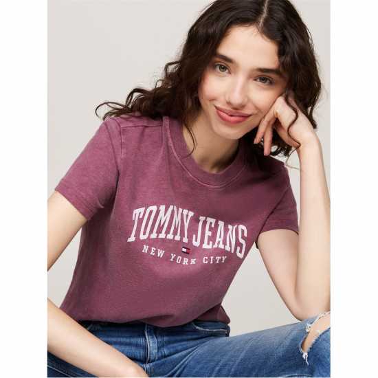 Tommy Jeans Varsity Style Short-Sleeved T-Shirt Дълбок червен Дамски потници