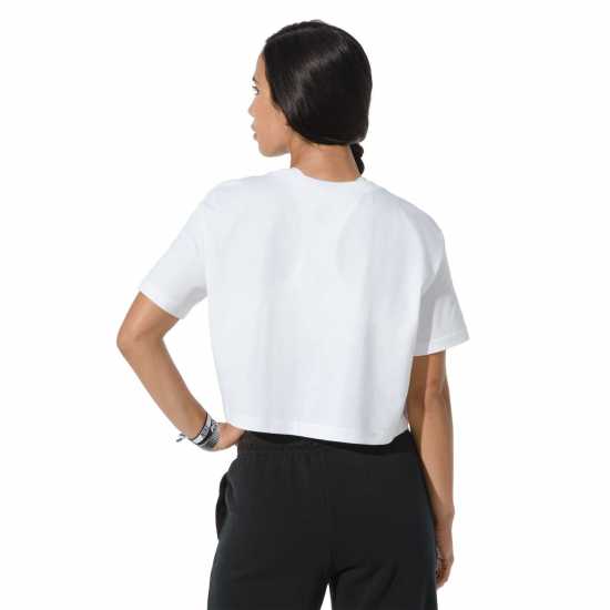 Nike Sportswear Essential Women's Cropped T-Shirt  Дамски тениски и фланелки